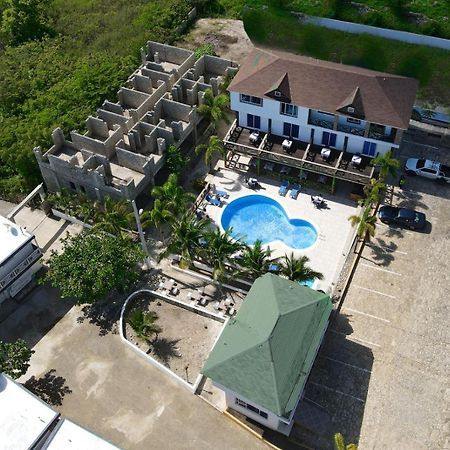 Ensenada Resort Punta Rucia Ngoại thất bức ảnh