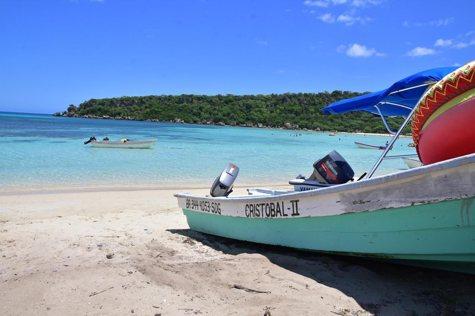 Ensenada Resort Punta Rucia Ngoại thất bức ảnh